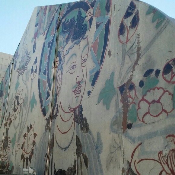 Life is a party, dress like it! - Picture 10 of 10